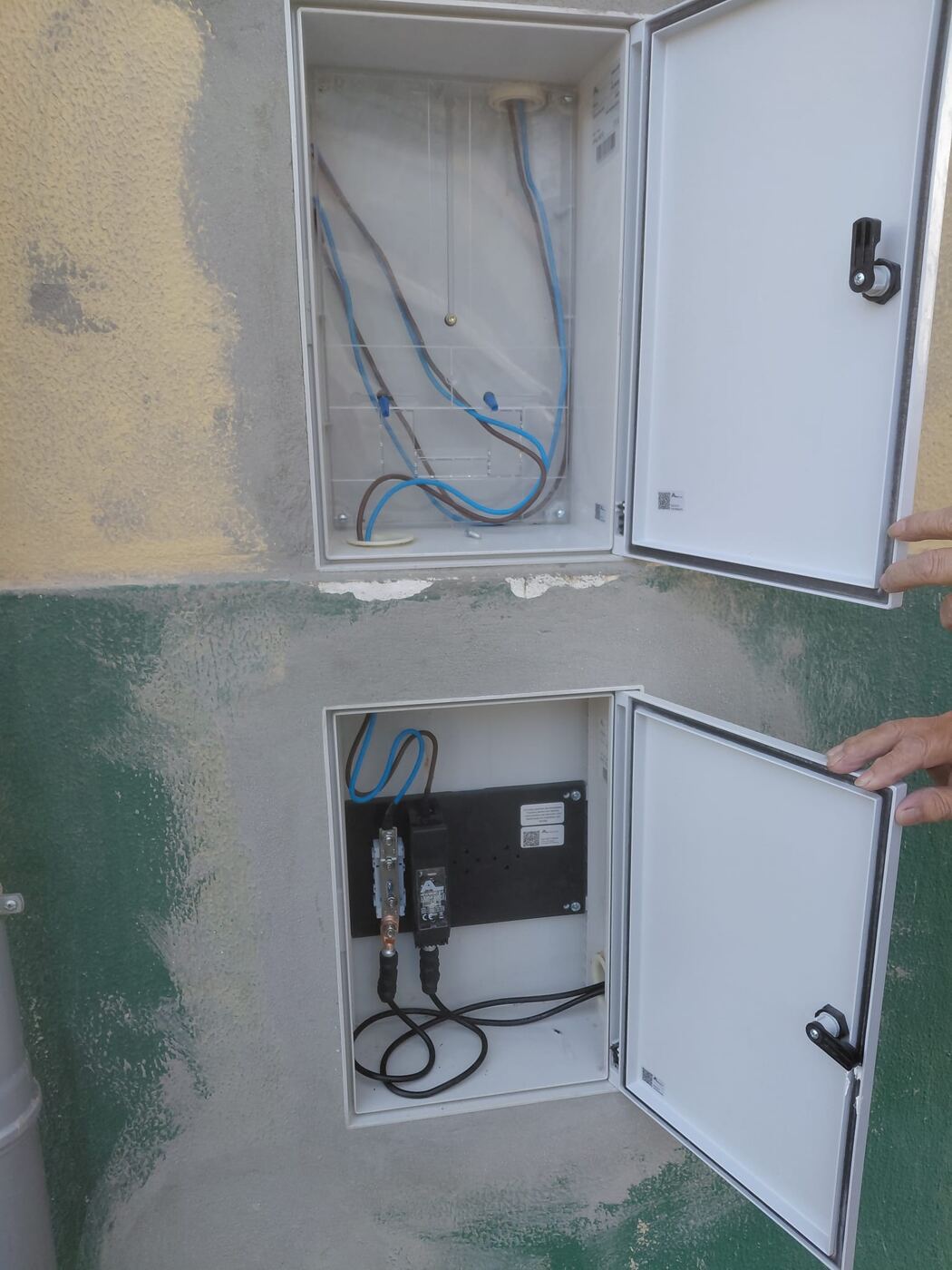 Caixa de contagem e proteção exterior